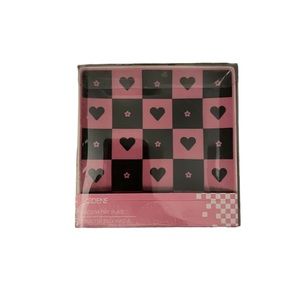 BNIB Decorative Plate (check with heart and flower design)